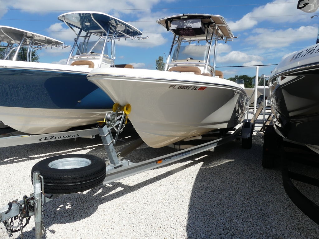 2022 Pioneer Boats Islander 202 - Sold Boat