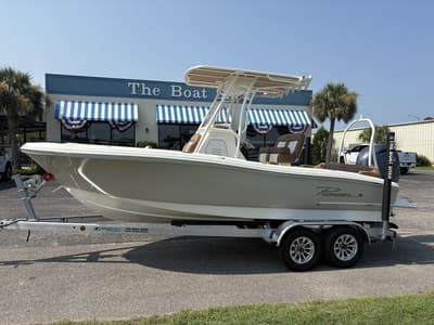 BOATZON | Pioneer Boats Islander 202 2027 BOATZON | Pioneer Boats Islander 202 2027