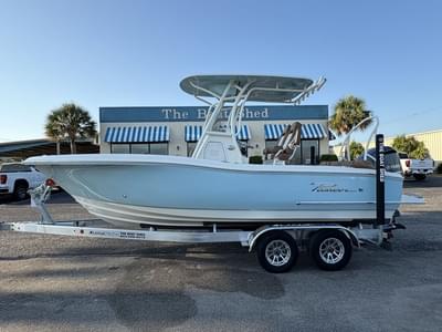 BOATZON | Pioneer Boats Islander 222 2026