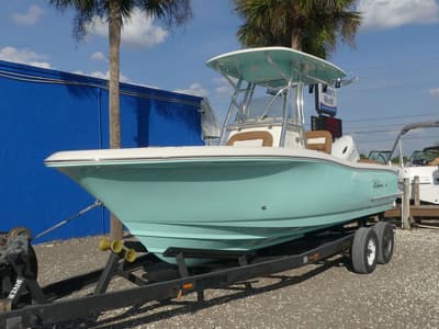 BOATZON | Pioneer Boats Islander 222 2026