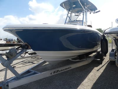 BOATZON | Pioneer Boats Islander 222 2026