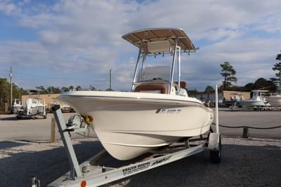 BOATZON | Pioneer Boats Sportfish 180 2022