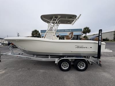 BOATZON | Pioneer Boats Sportfish 222 2026