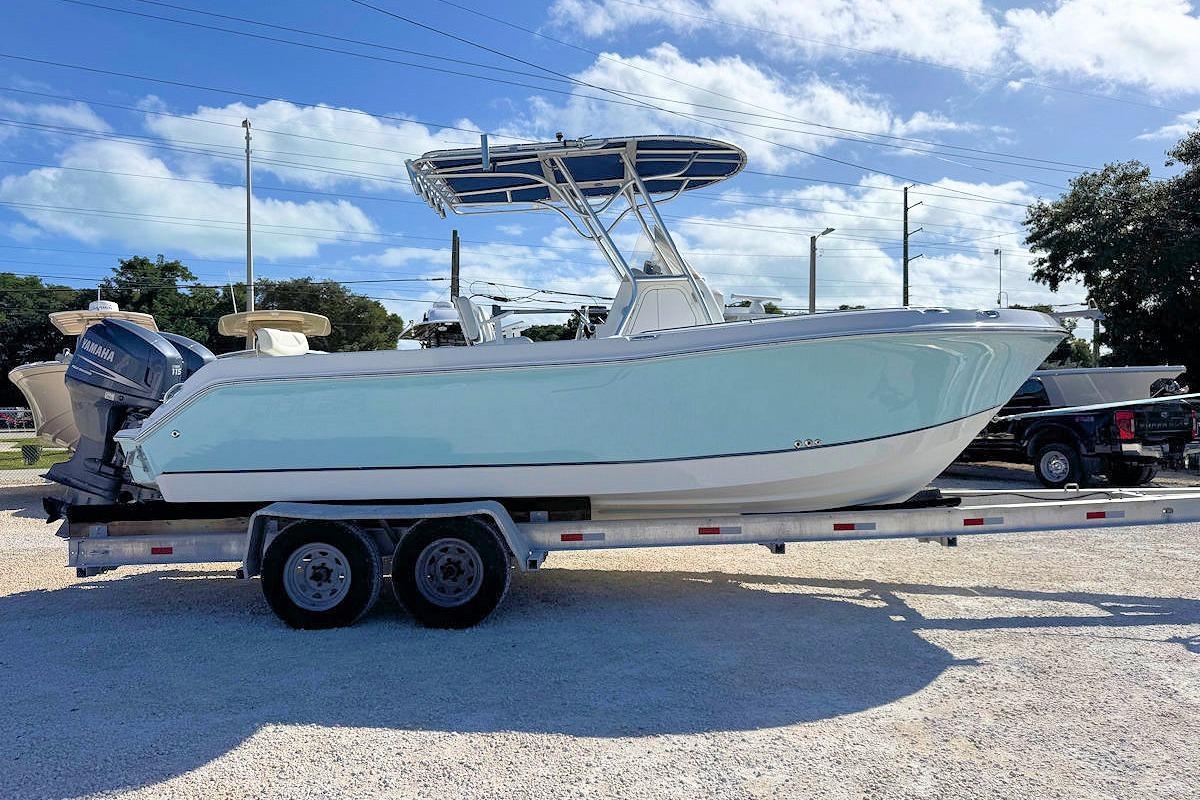 2006 Polar 2300 CC - Sold Boat