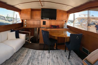 BOATZON | Post 43 Convertible 1985