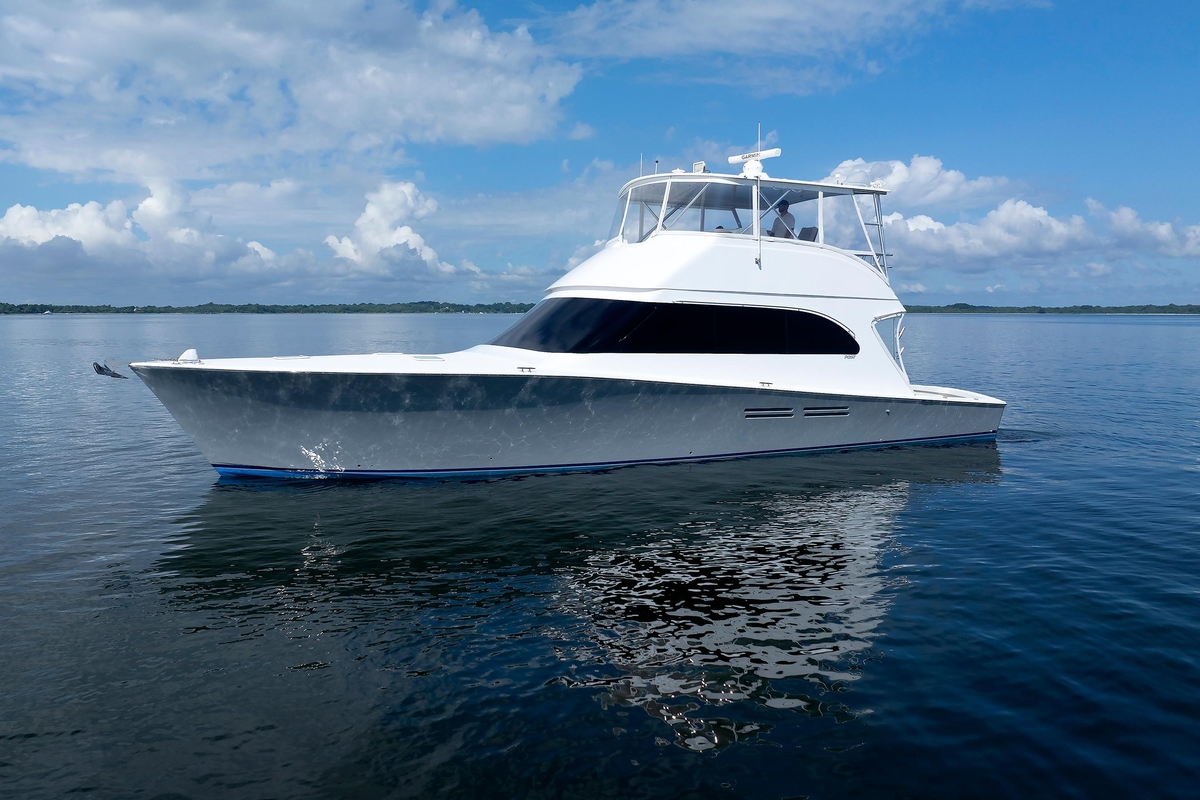 2002 Post convertible 56 - Sold Boat