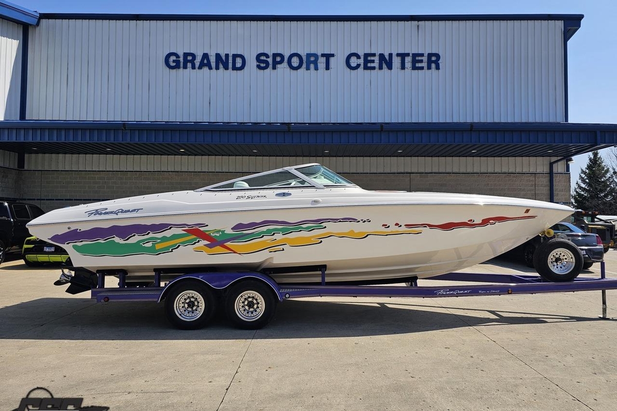 2001 Powerquest 280 Silencer - Sold Boat