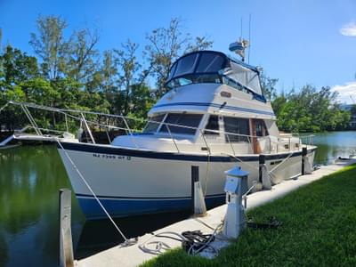BOATZON | Prairie Boat Works 36 Trawler Albin Mainship Marine Trader 1981 BOATZON | Prairie Boat Works 36 Trawler Albin Mainship Marine Trader 1981