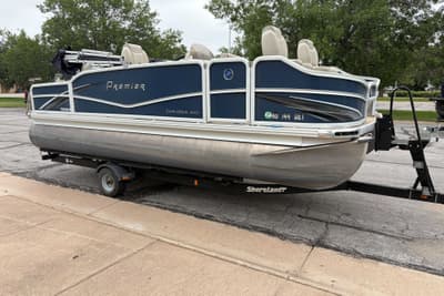 BOATZON | Premier 200 Explorer 2017