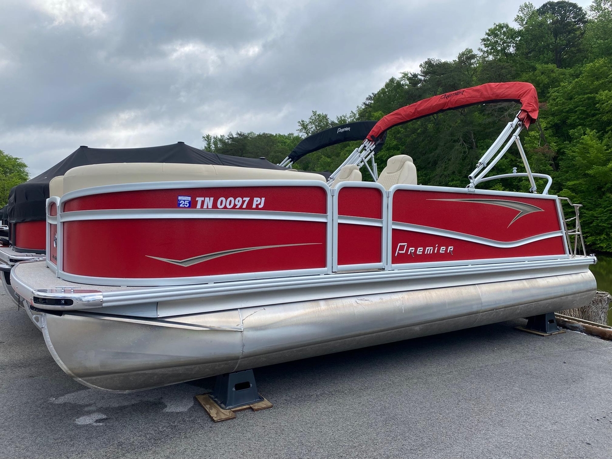 2022 Premier 210 Sunsation RL - Sold Boat