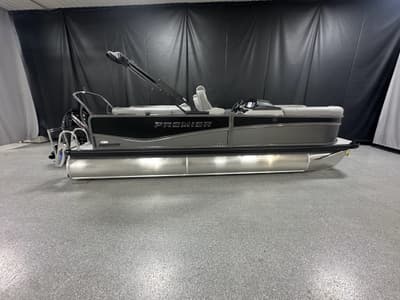 BOATZON | Premier 210SUNSATION 2026