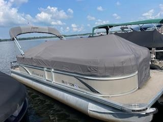 2015 Premier 220 SunSation - Sold Boat