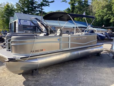 BOATZON | Premier 220 SUNSCAPE RE XSD 2026