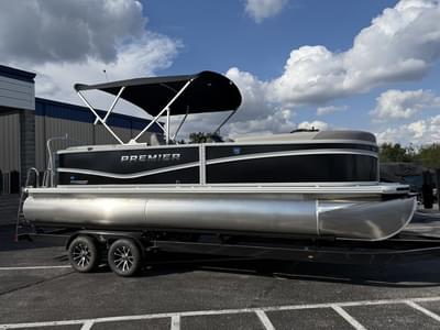 BOATZON | Premier 220 Sunscape RF 2026 BOATZON | Premier 220 Sunscape RF 2026
