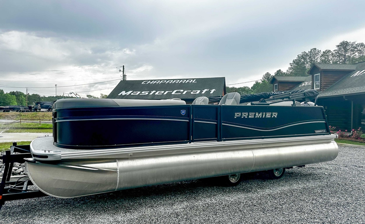 2025 Premier 220 SUNSCAPE RL - Sold Boat