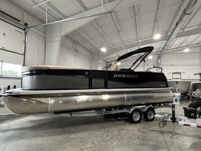 BOATZON | Premier 220 Sunscape RL  CL 2027
