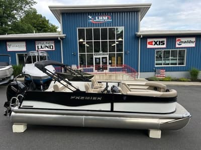 BOATZON | Premier 220 Sunscape RL  CL 2027
