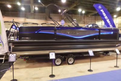 BOATZON | Premier 230 Intrigue RLO 2026