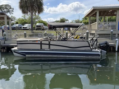 BOATZON | Premier 230 SOLARIS 2024 BOATZON | Premier 230 SOLARIS 2024
