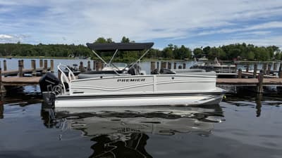 BOATZON | Premier 230 SOLARIS 2026