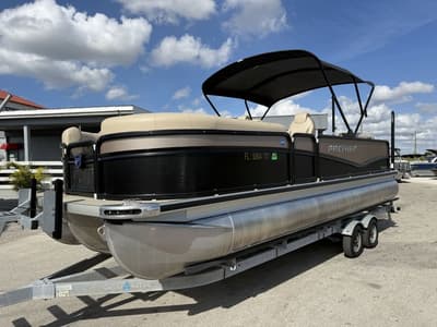 BOATZON | Premier 230 Sunsation RE CL Tri Toon 2024
