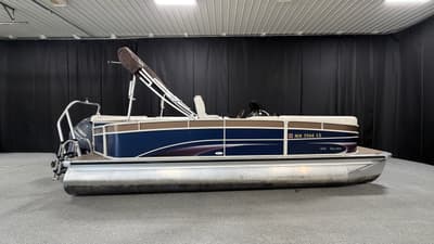BOATZON | Premier 235 SOLARIS 2014