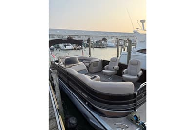 BOATZON | Premier 250 Grand Majestic LTD 2012
