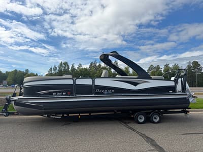 BOATZON | Premier 250 Solaris 2023