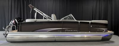BOATZON | Premier 250 SSeries 2015