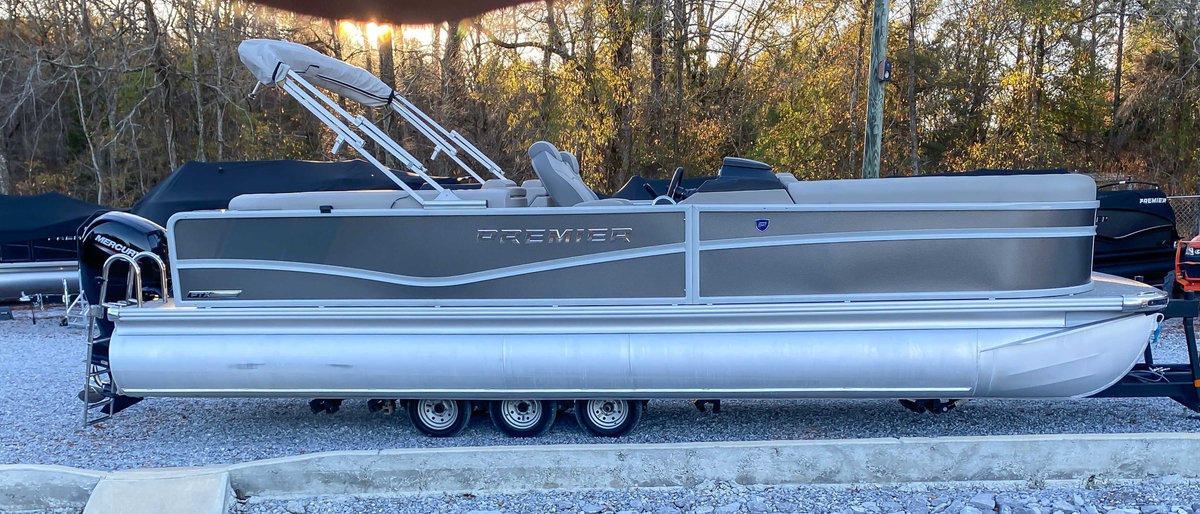 2024 Premier 250 SunSation RF - Sold Boat
