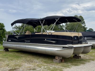 BOATZON | Premier Boundary Waters 290 RL 2022