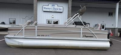 BOATZON | Premier Explorer 221 2011