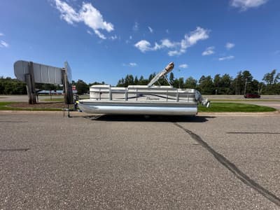 BOATZON | Premier GEMINI 210 RE 2005