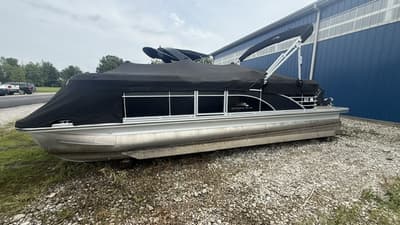BOATZON | Premier Gemini 221 2012