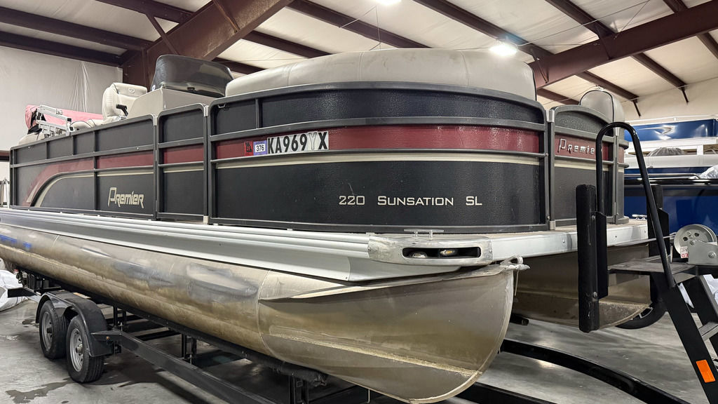2014 Premier Sunsation 220 - Sold Boat