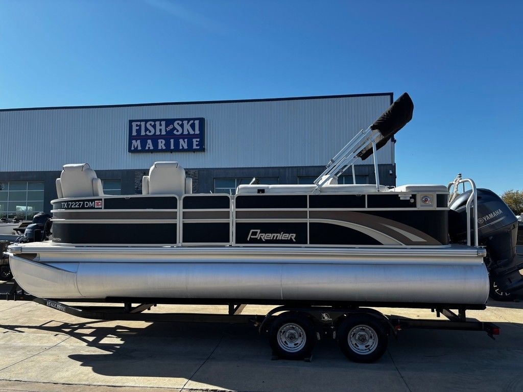 2014 Premier Sunsation 220 - Sold Boat