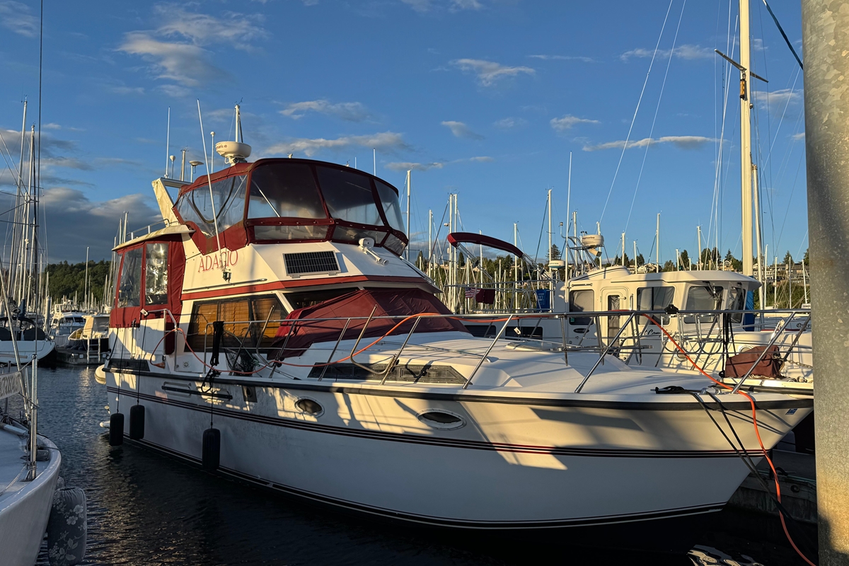 1987 President 37 - Sold Boat