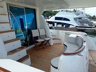 BOATZON | Prestige 460 Flybridge 2006 BOATZON | Prestige 460 Flybridge 2006