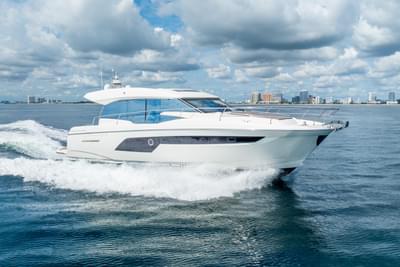 BOATZON | Prestige 520S 2018