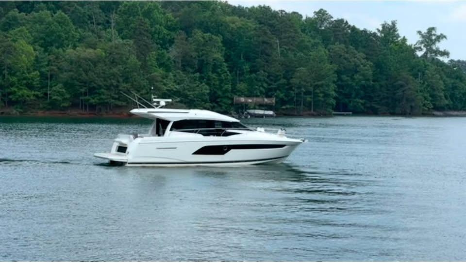 2023 Prestige 520S - Sold Boat