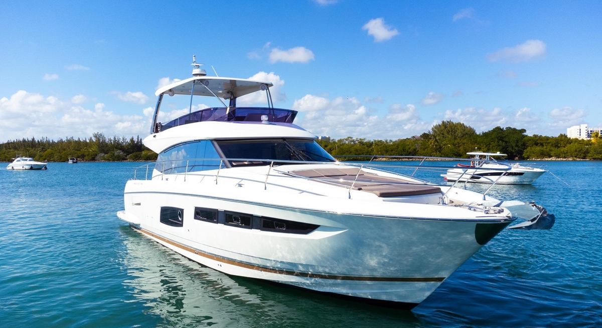 2018 Prestige 560 - Sold Boat