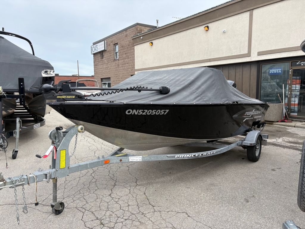2016 Princecraft Nanook DLX - Sold Boat