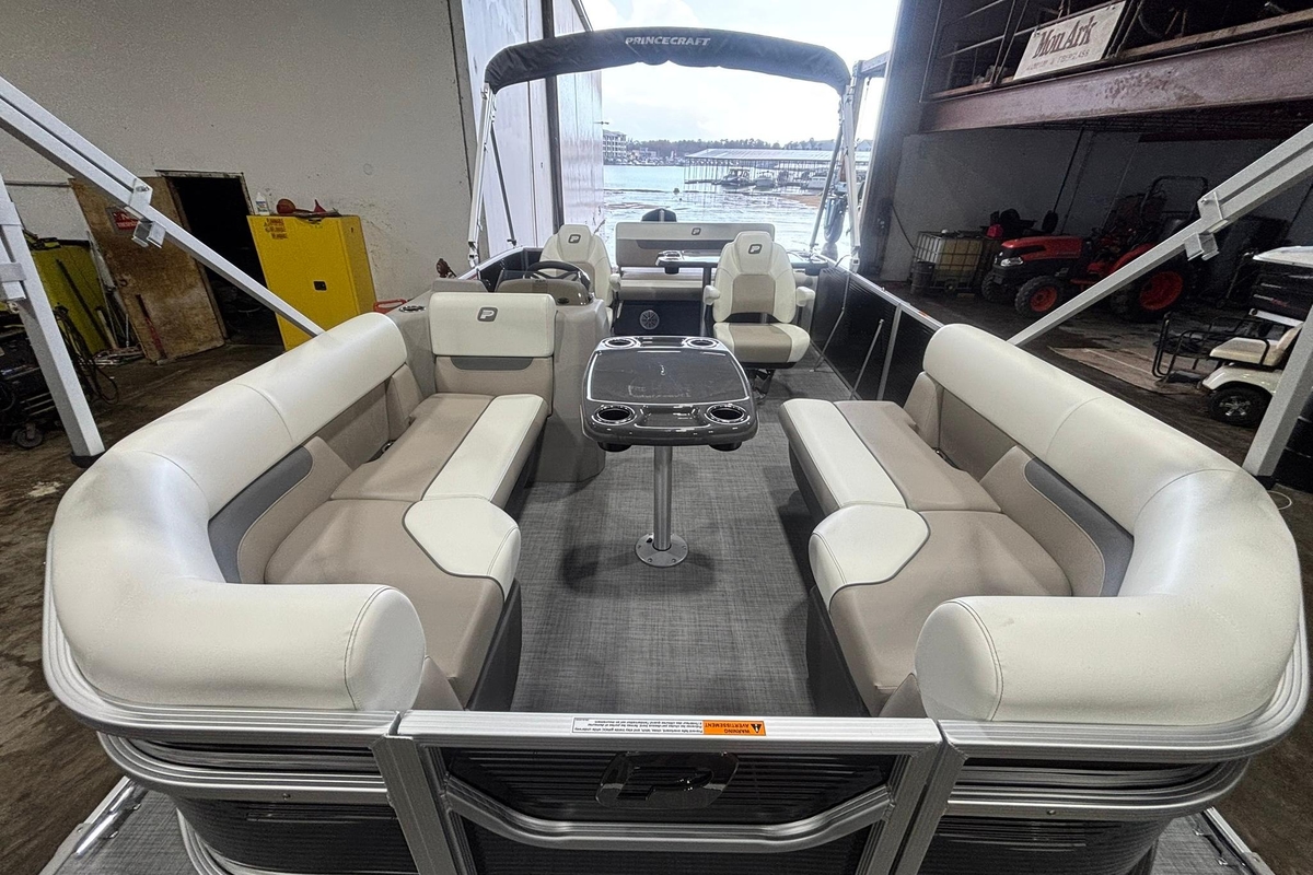 2025 Princecraft Vectra 21 RL - Sold Boat