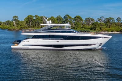 BOATZON | Princess Y95 2025