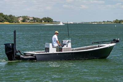BOATZON | Privateer 2002 Roamer 1985