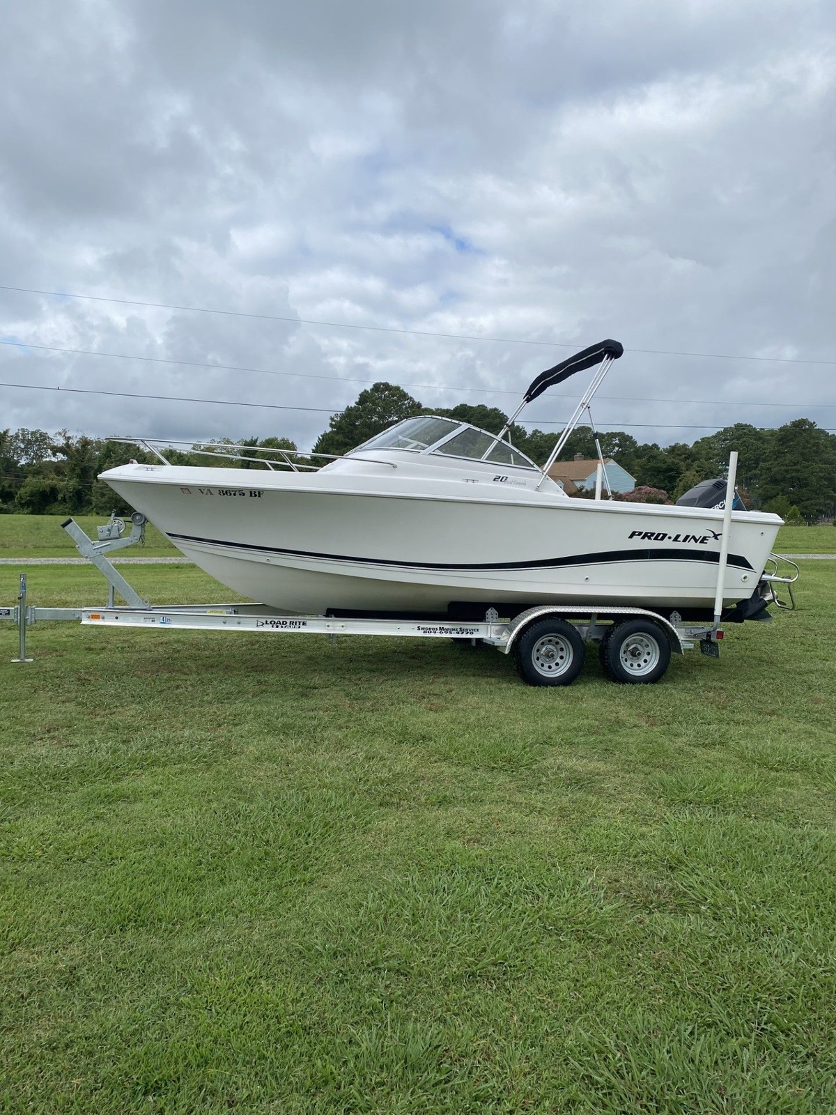 2004 Pro-Line 20 Dual Console - Sold Boat