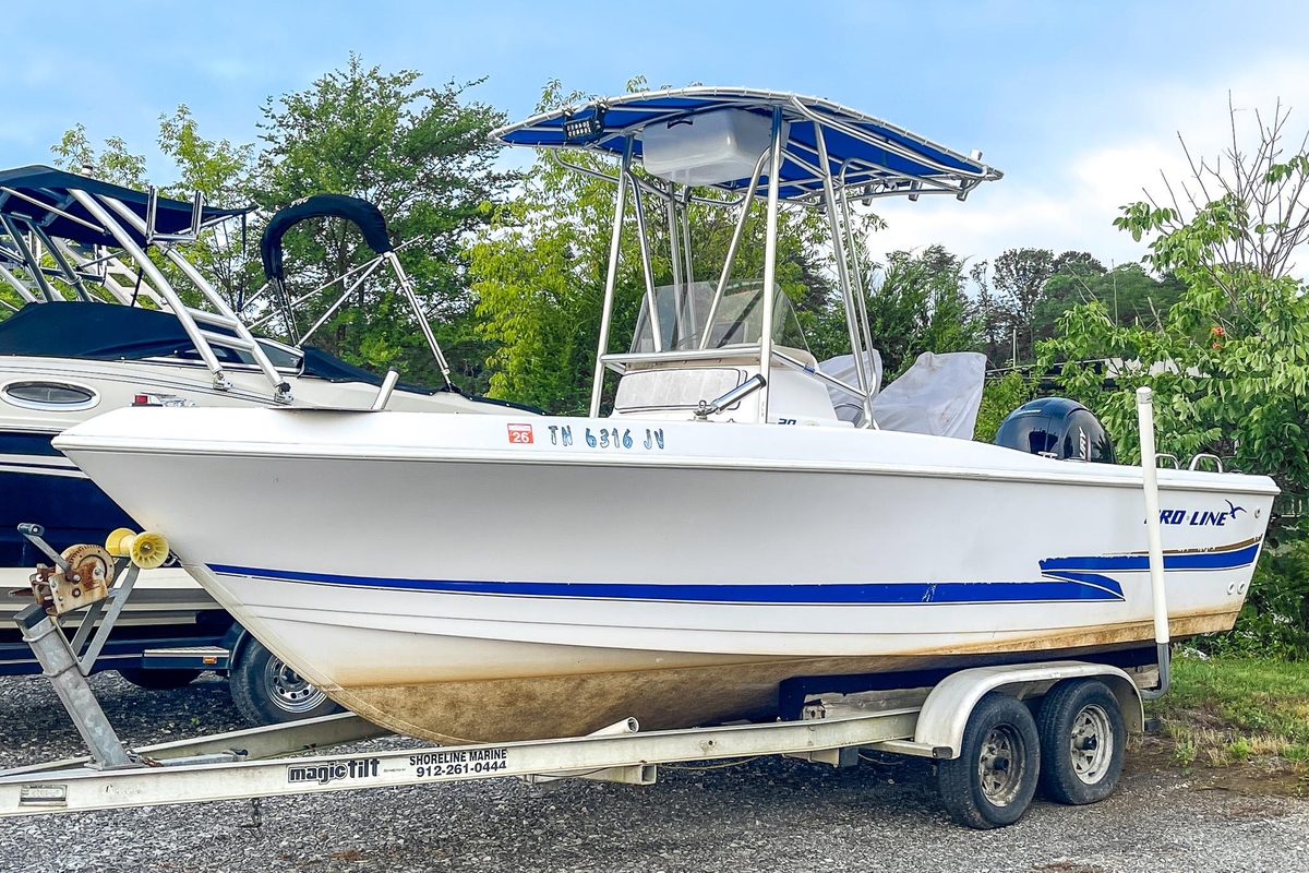 2000 Pro-Line 20 Sport - Sold Boat