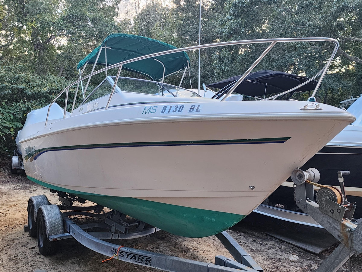 1997 Pro-Line 201 Walkaround - Sold Boat