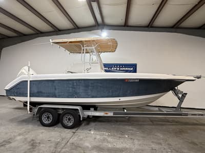 BOATZON | Pro-Line 23 Sport 2000