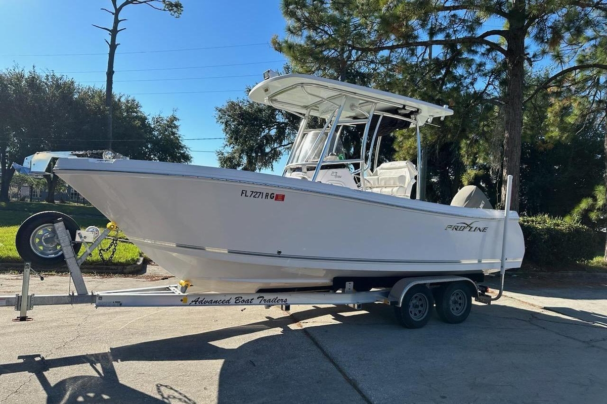 2017 Pro-Line 23 Sport - Sold Boat